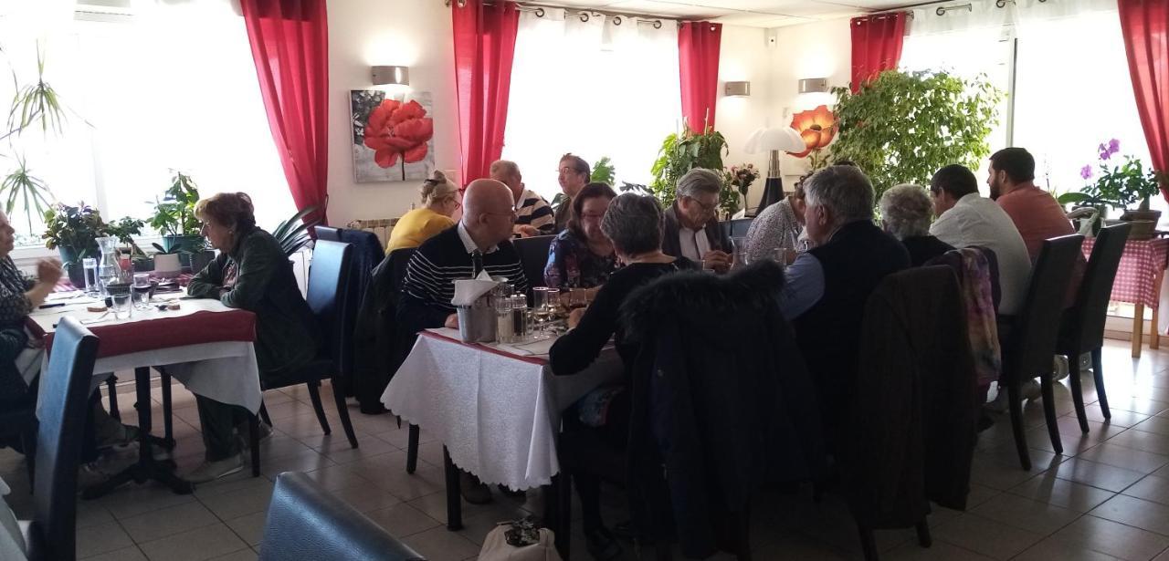 Le Grand Jardin Hotel Aujargues Kültér fotó