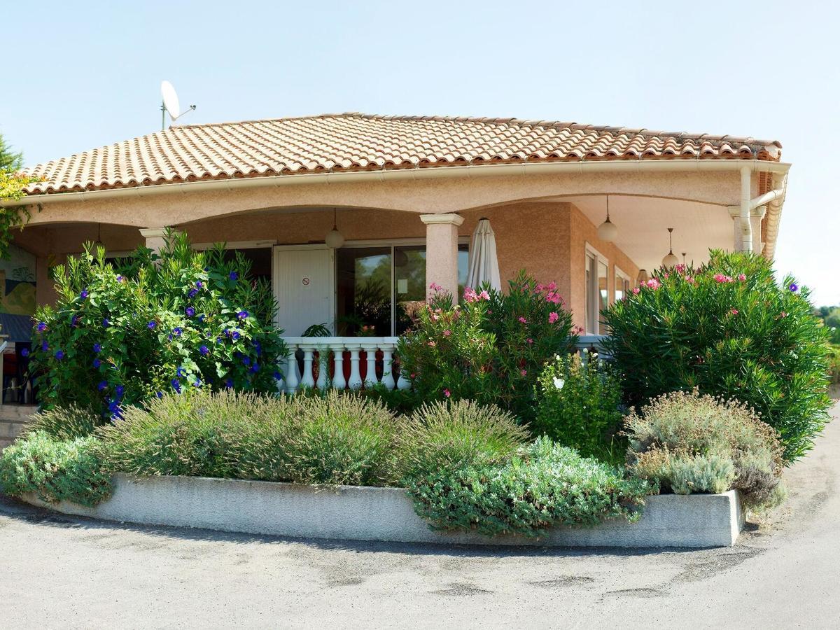 Le Grand Jardin Hotel Aujargues Kültér fotó