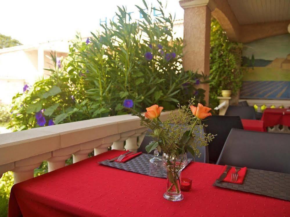 Le Grand Jardin Hotel Aujargues Kültér fotó